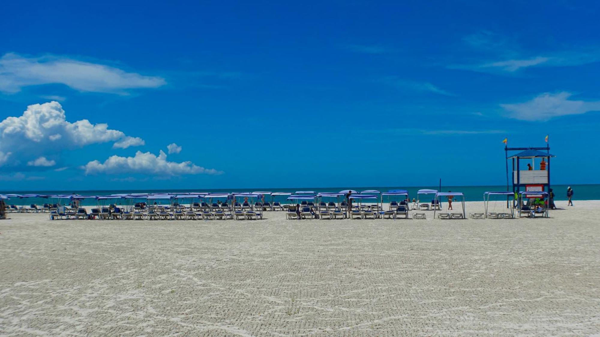 Sunsol Punta Blanca Hotel San Pedro Exterior photo